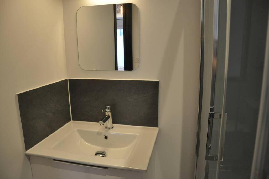 Апартаменты Freskenn 1, Studio 23M² Cosy & Chaleureux Брест Экстерьер фото